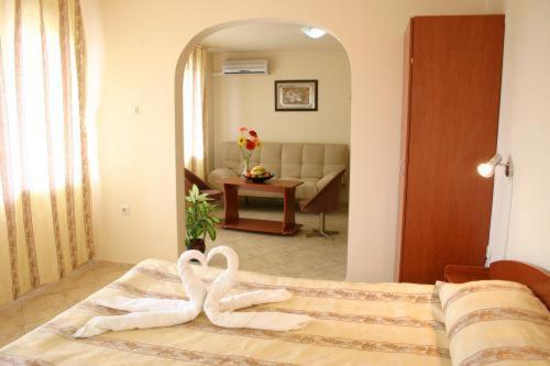 Hotel Focus Varna Quarto foto